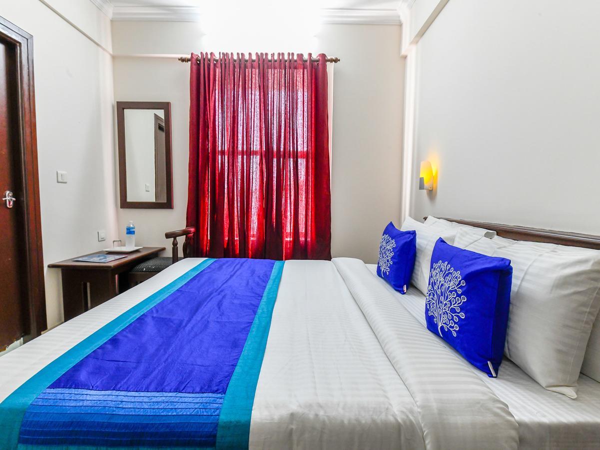 Oyo 11309 Hotel Green Land Residency Коччи Экстерьер фото