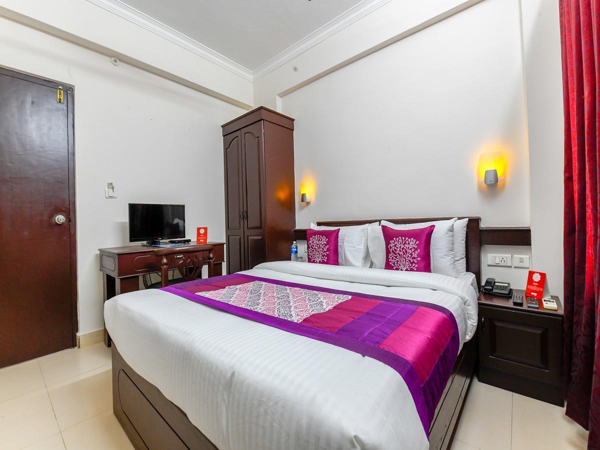 Oyo 11309 Hotel Green Land Residency Коччи Экстерьер фото